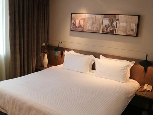 Jinjiang Inn Select Xining West Wusi Road New Hualian Square Exterior foto